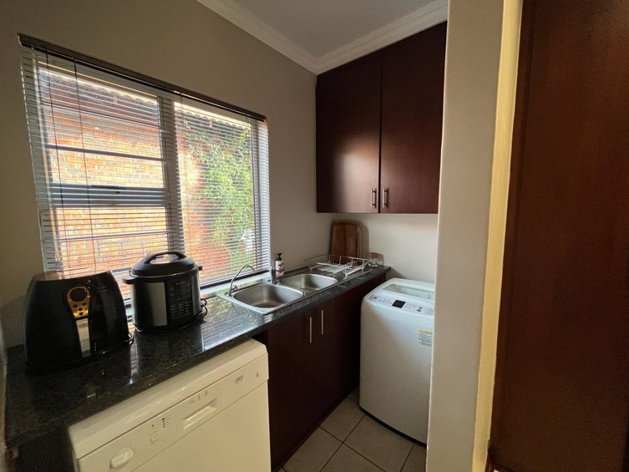 To Let 2 Bedroom Property for Rent in Pentagon Park Free State